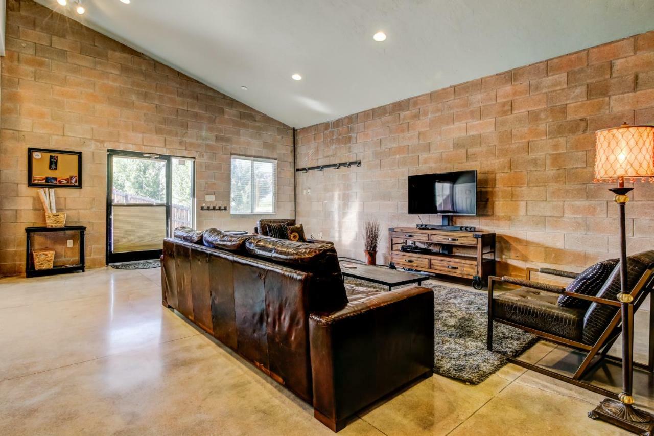 Bella Casa- Downstairs Unit Apartment Moab Exterior photo