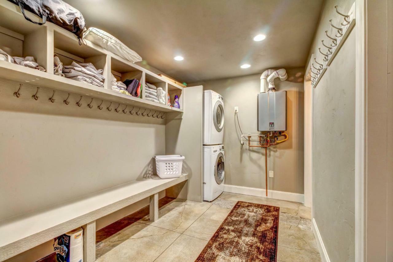 Bella Casa- Downstairs Unit Apartment Moab Exterior photo