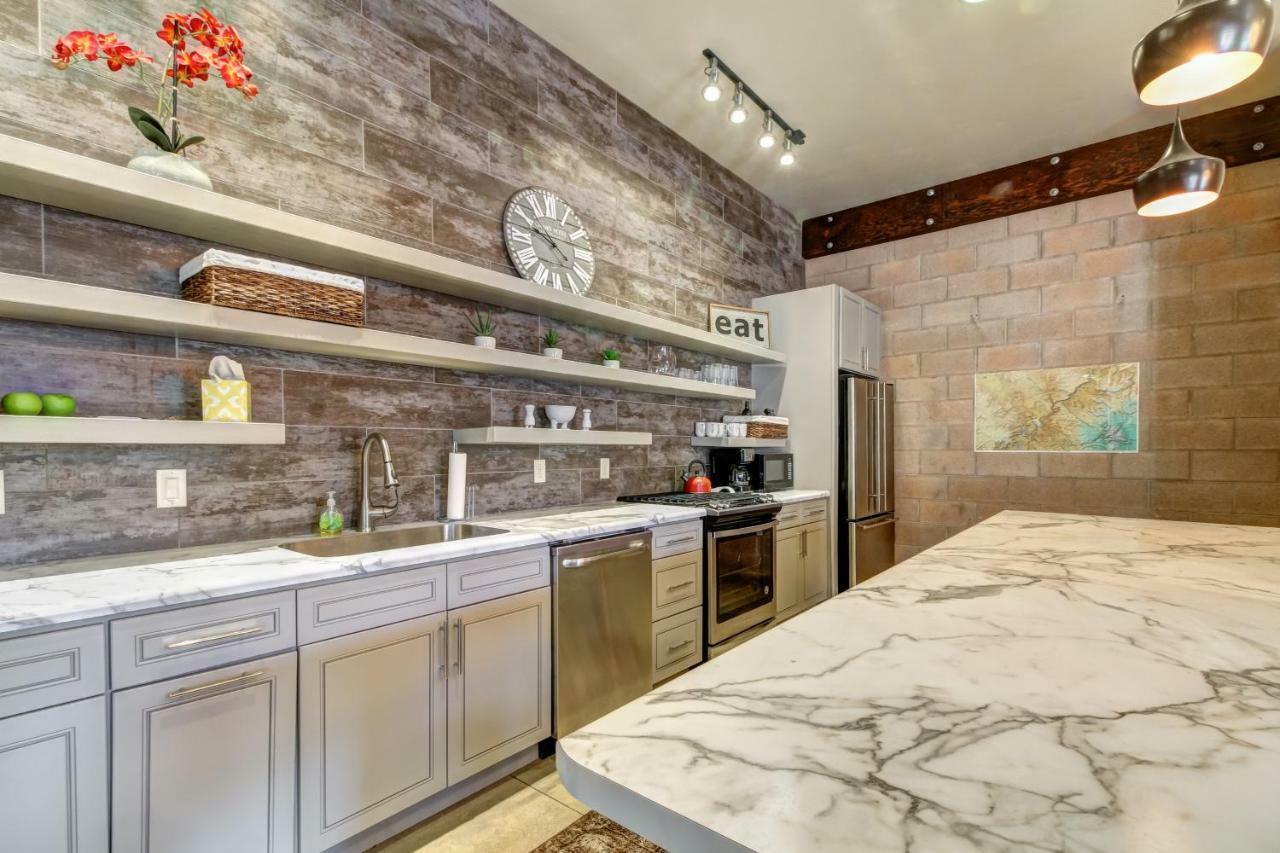 Bella Casa- Downstairs Unit Apartment Moab Exterior photo